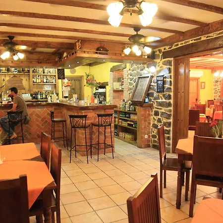 Pensión La Vieja Escuela