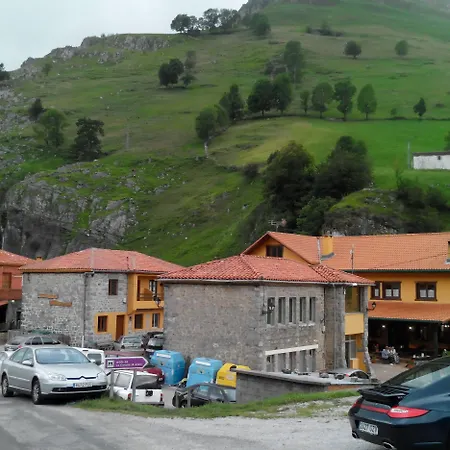 La Vieja Escuela Penzion 3*