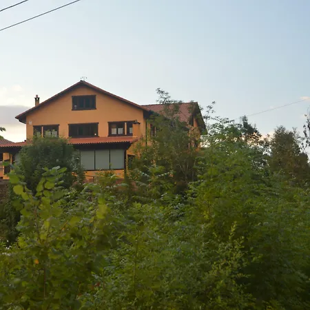 La Vieja Escuela Valles Pasiegos