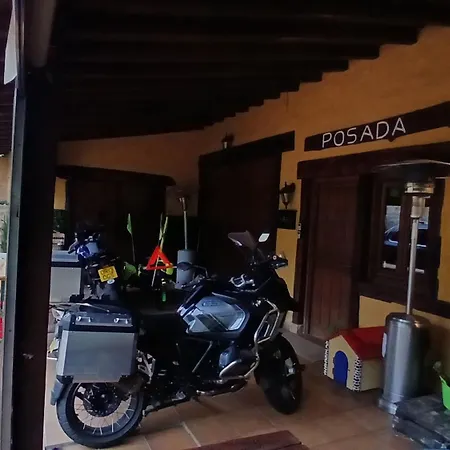 La Vieja Escuela San Roque de Ríomiera