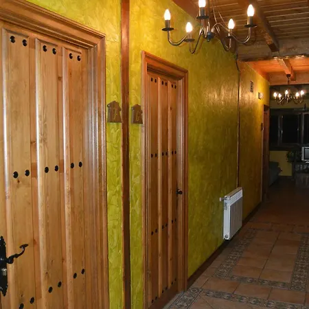 La Vieja Escuela