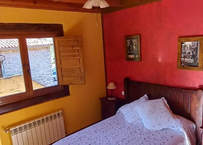 La Vieja Escuela Pensionat 3*