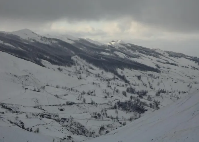 La Vieja Escuela San Roque de Ríomiera