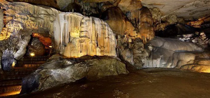 La Vieja Escuela Pensionat San Roque de Ríomiera