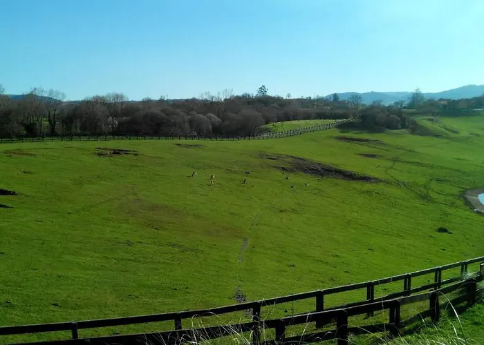 La Vieja Escuela Gasthuis San Roque de Ríomiera
