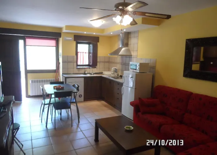 La Vieja Escuela Pensionat 3*